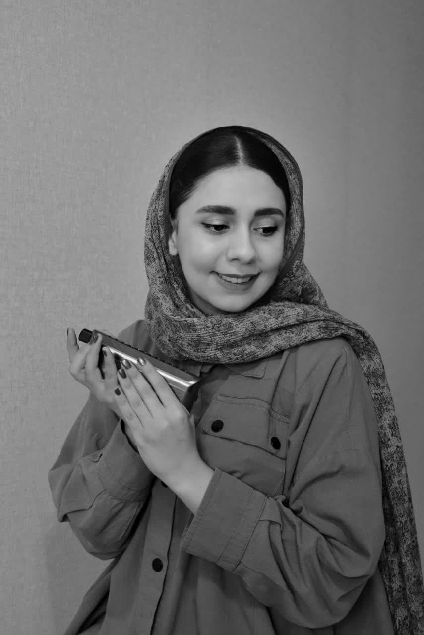 شیدا چمن فر